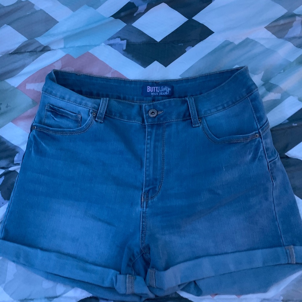 Fashion Nova High Rise Shorts “Love of my life”